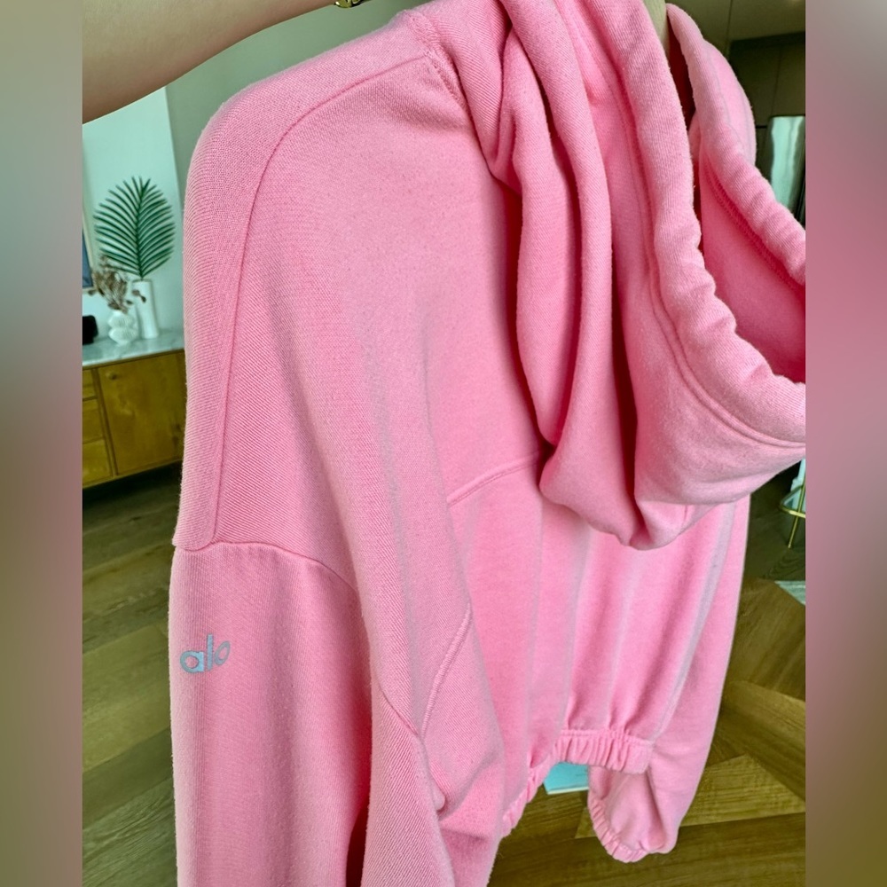 Alo Yoga Stadium Half-Zip in Macaron Pink, Size Small - Picture 9 of 15